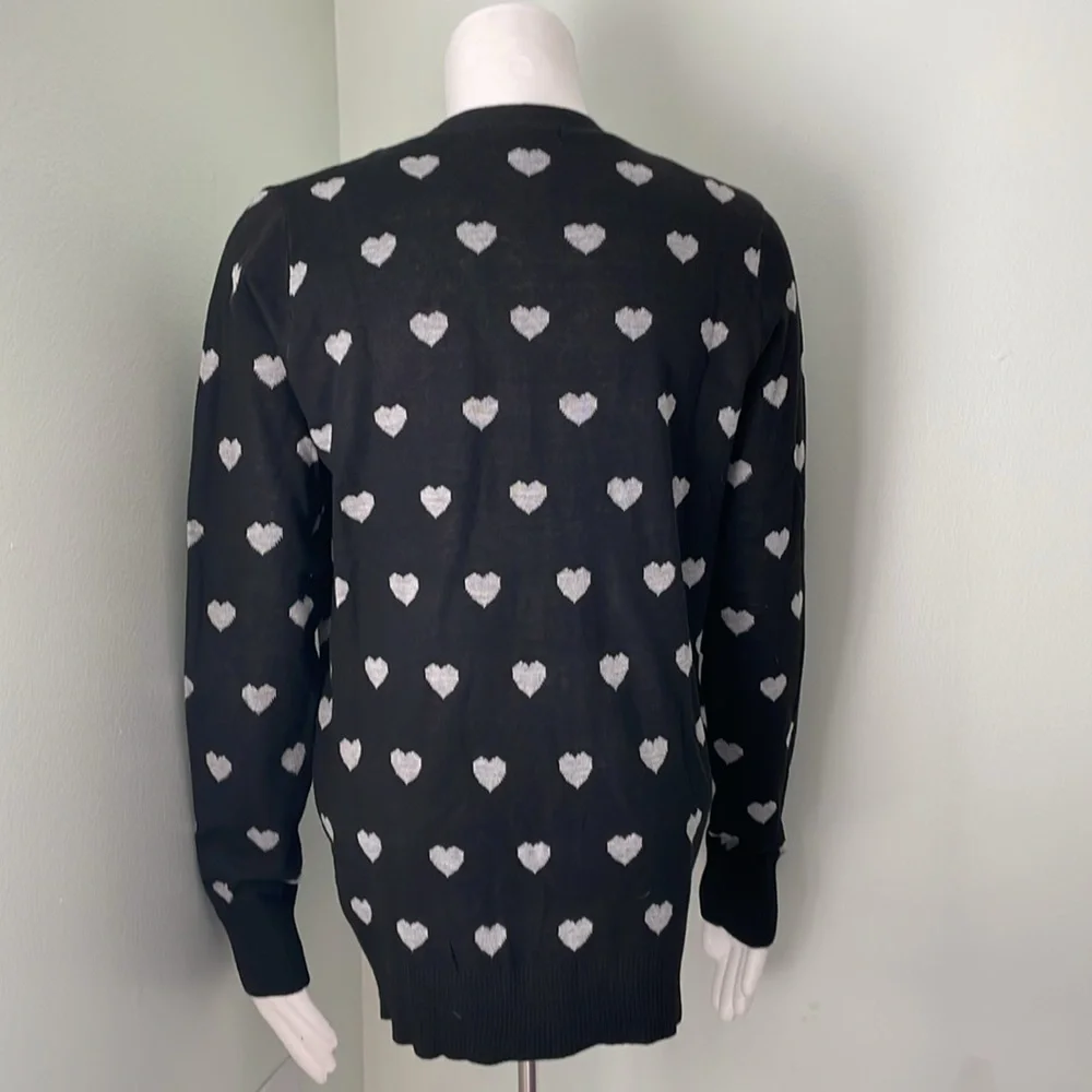 POL black and white cotton heart print cardigan size medium